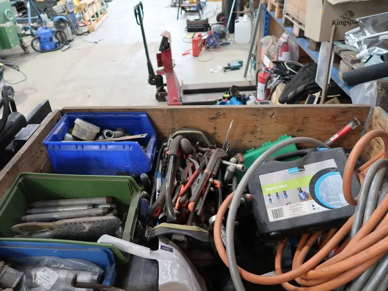 Billede 1 - Palle med div. værktøj