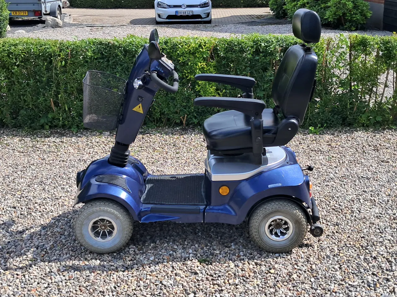 Billede 1 - 4 hjulet el-scooter. Kører godt