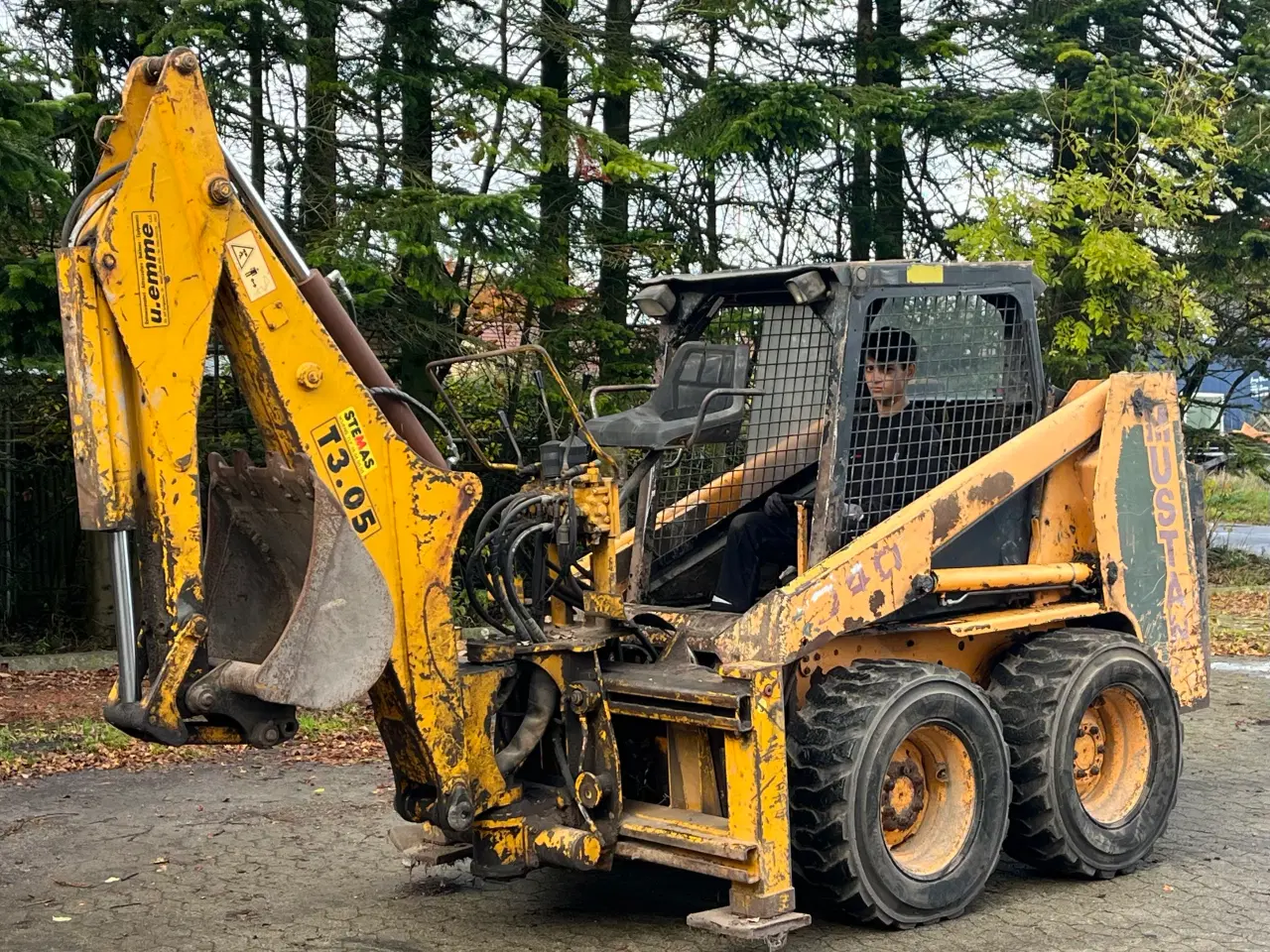 Billede 5 - Minilæsser med Gravearm. 