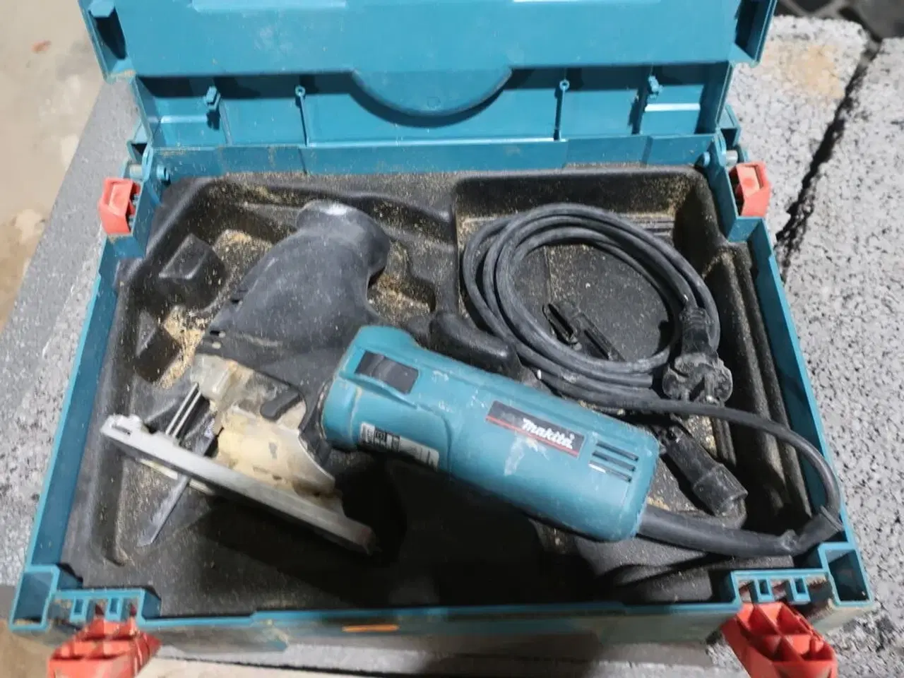 Billede 1 - Stiksav MAKITA 4341CT