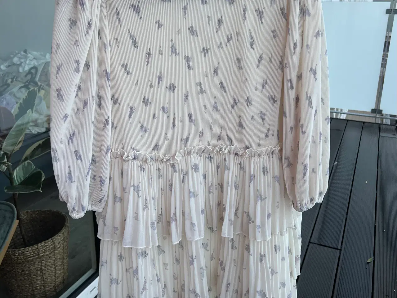 Billede 3 - Ganni kjoler