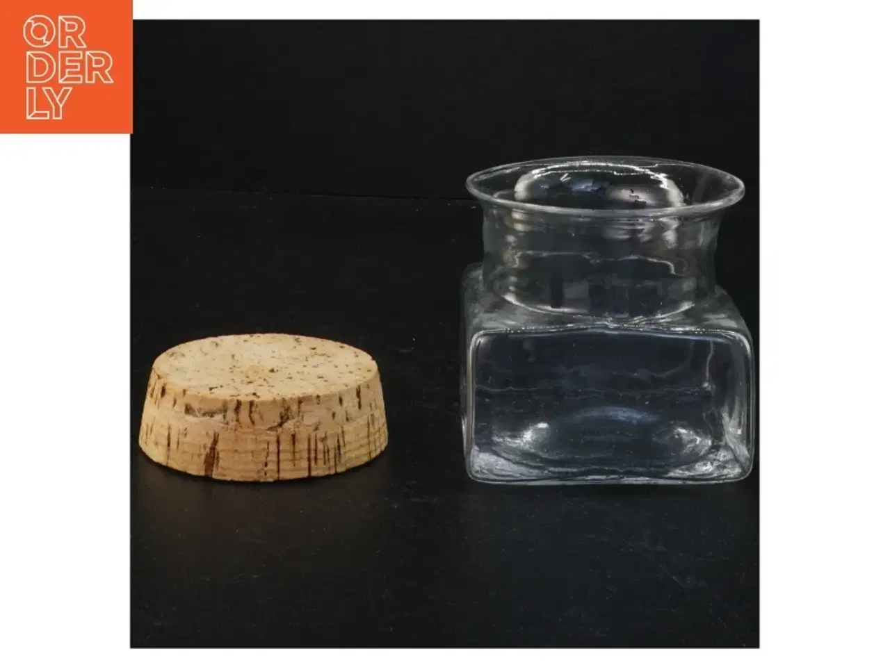 Billede 2 - Glas beholder med korkprop (str. 10 x 9 x 9 cm)