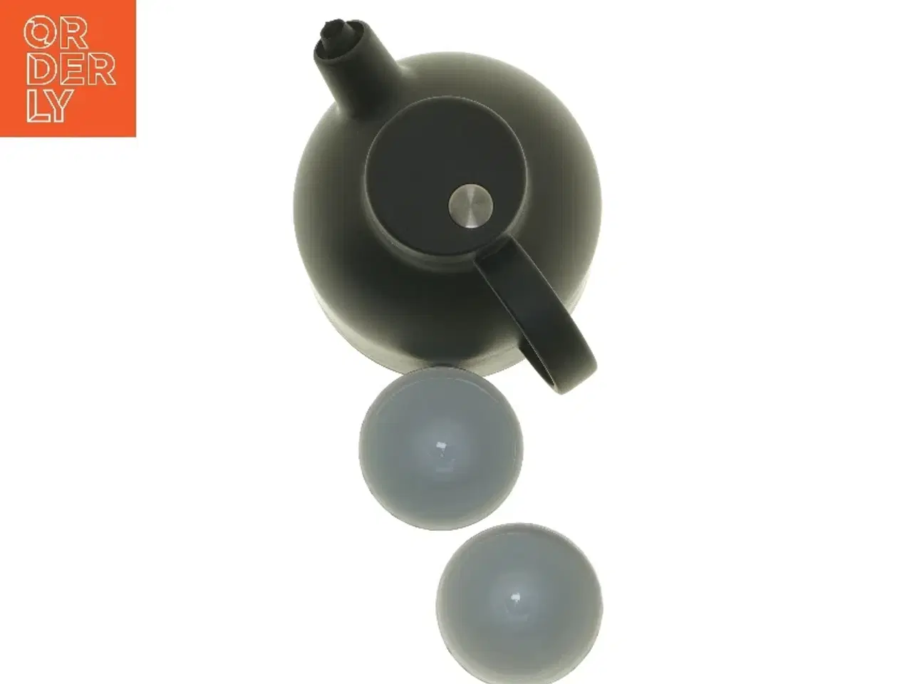 Billede 3 - Termokande med termokrus fra Menu (str. 22 cm)