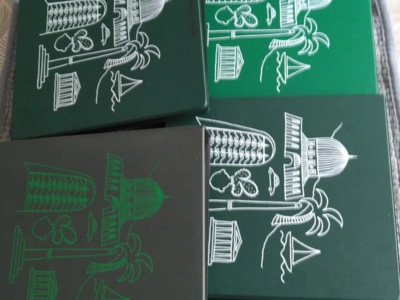 Billede 1 - Postkortmapper. 6 postkortmapper med 50 plasticlom