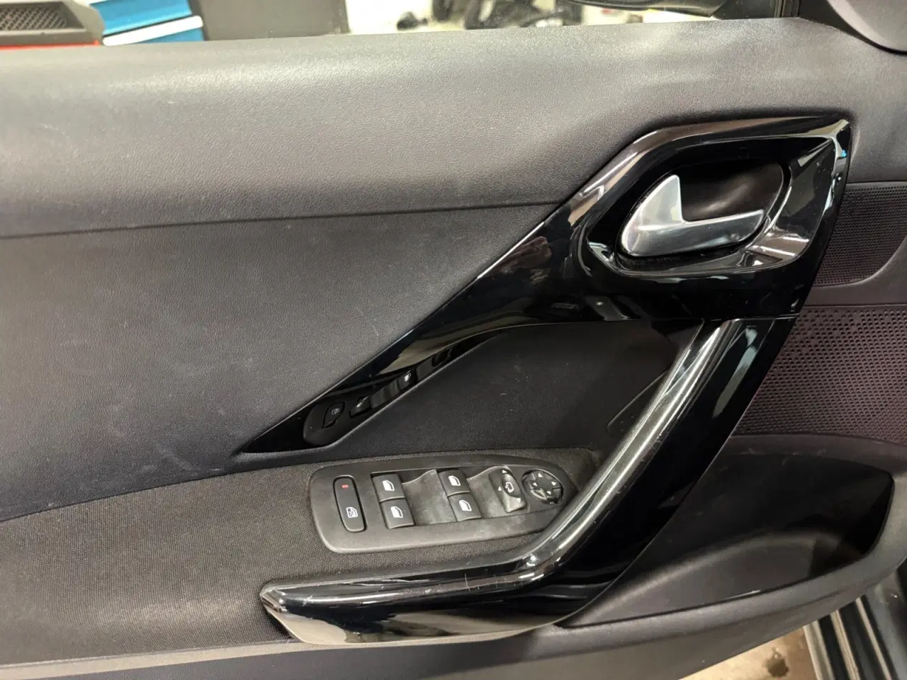 Billede 14 - Peugeot 208 1,6 BlueHDi 100 Allure Sky