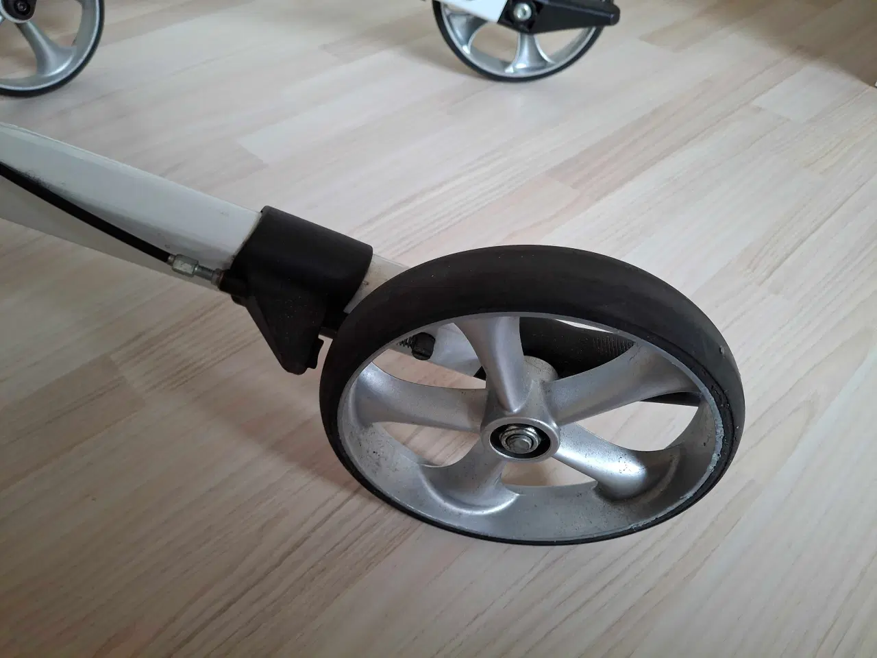 Billede 8 - Rollator fabrikat Server