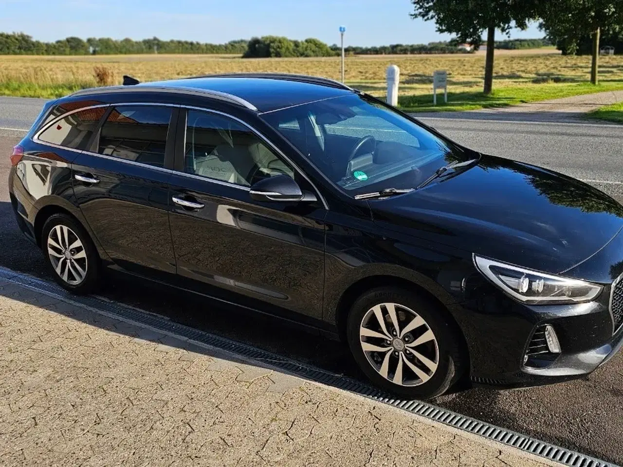 Billede 8 - Hyundai i30 1,6 CRDi 110 Premium stc.