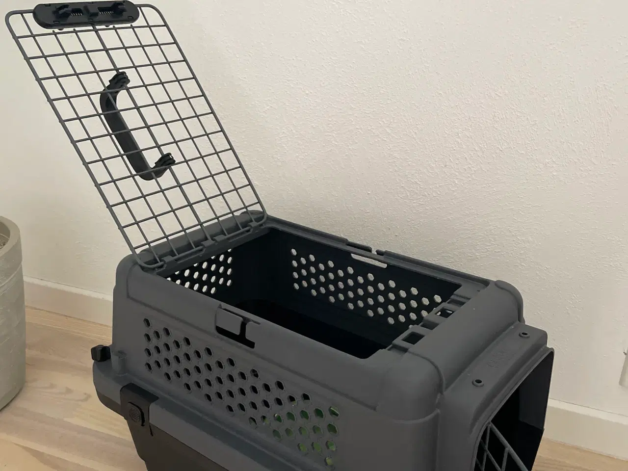 Billede 1 - Transportkasse til kanin/kat