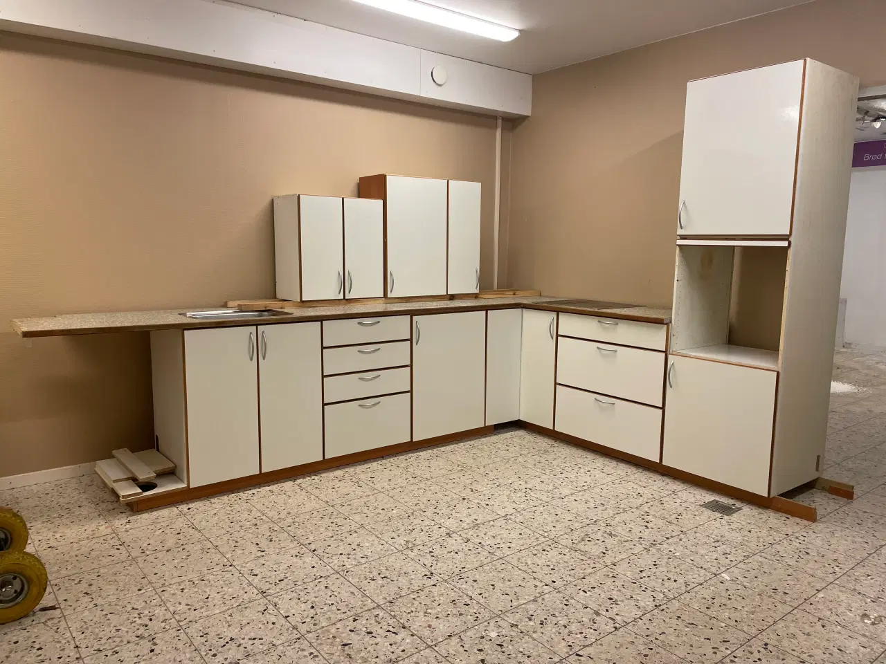 Billede 1 - KVIK køkken