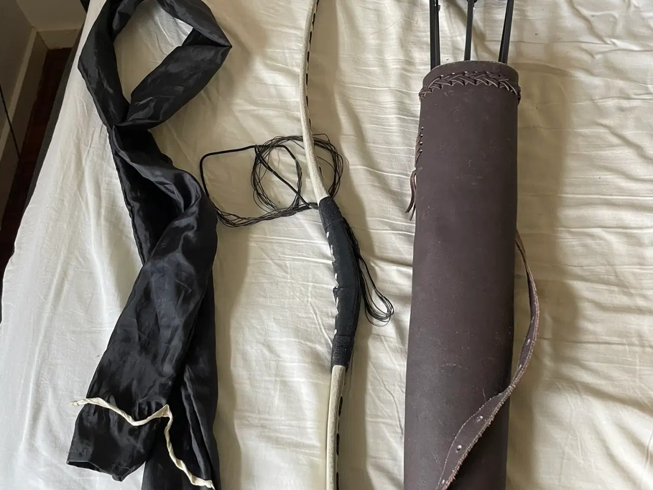 Billede 1 - Bue - Horse, pilekogger, 6 pile