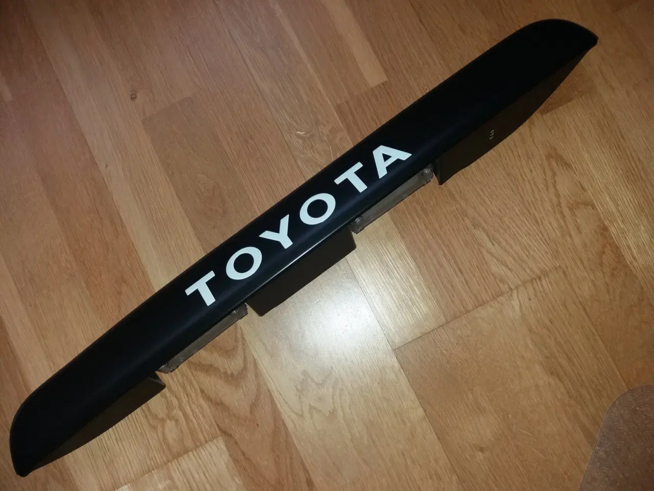 Billede 2 - Nummerpladelygte Toyota Hiace