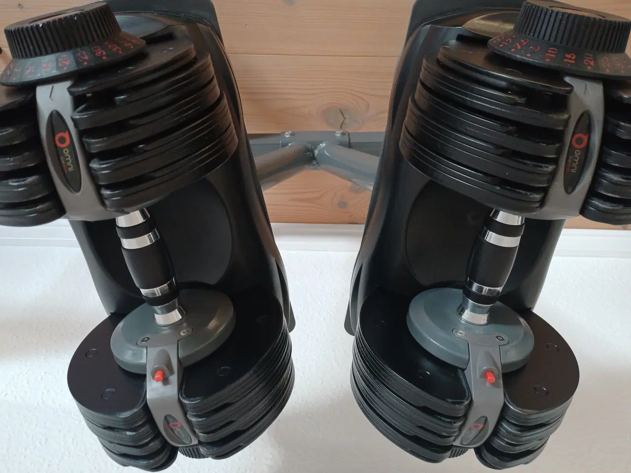 Billede 4 - Omni justerbar håndvægte 32.5 kg med stativ