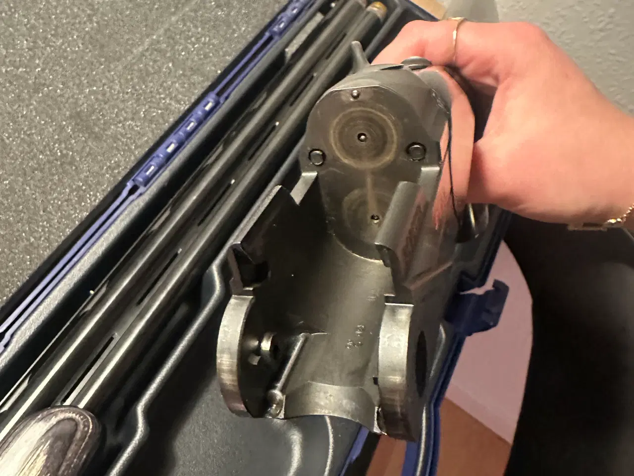 Billede 4 - Næsten ny Beretta 688 76cm løb justerbar kindpude