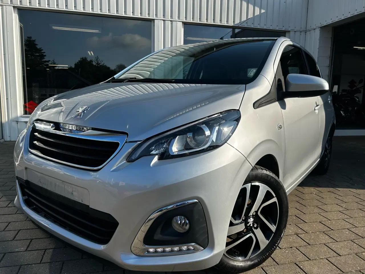 Billede 1 - Peugeot 108 1,0 e-Vti Allure+ 72HK 5d