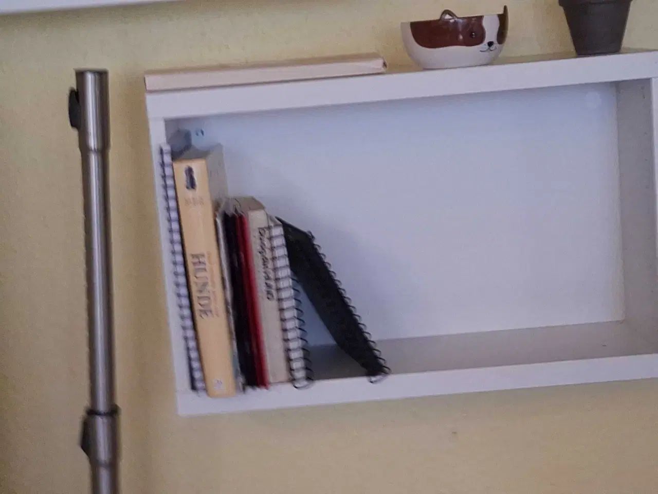 Billede 3 - Hylde tre