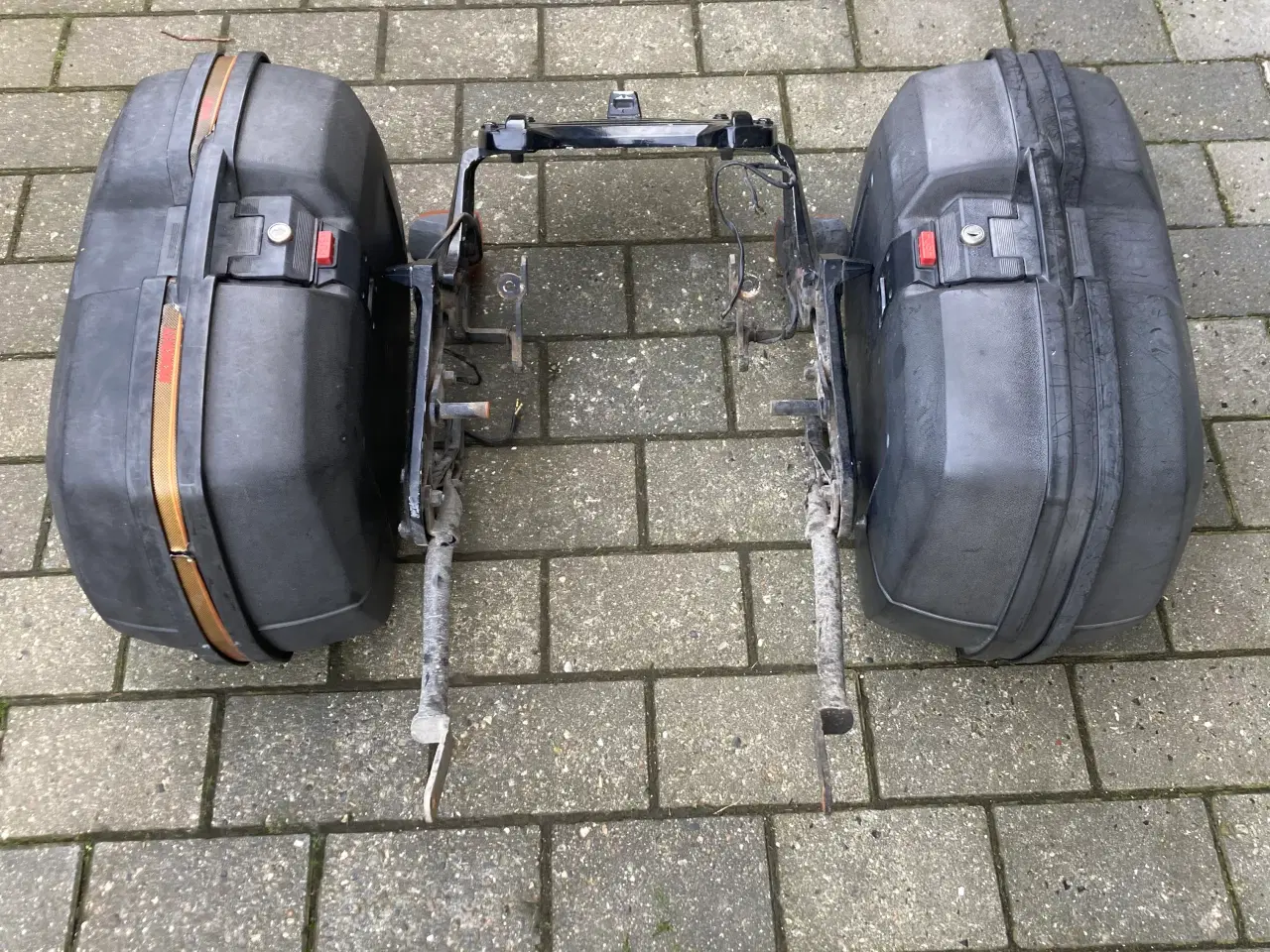 Billede 1 - Sidetasker med holder