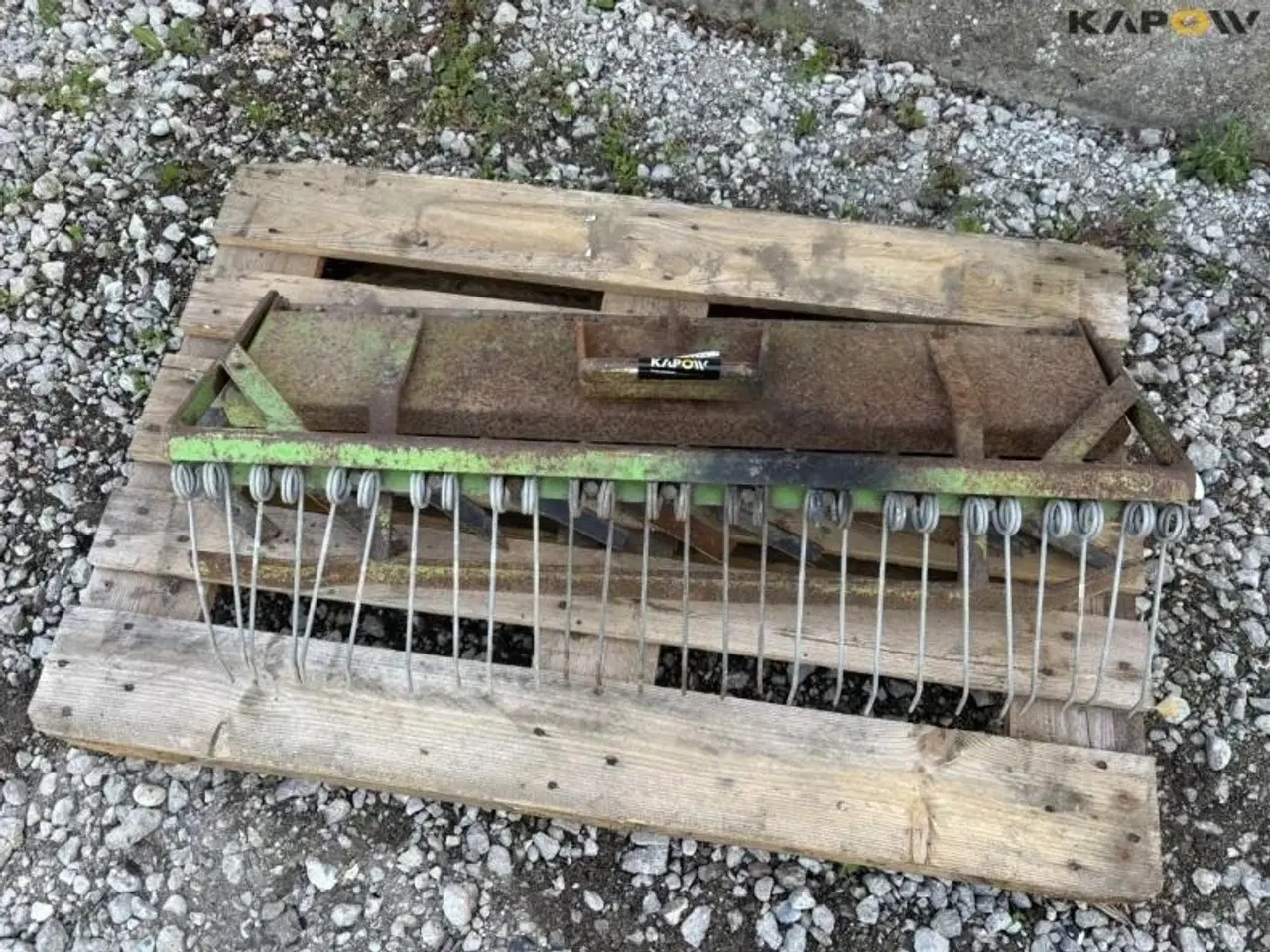 Billede 2 - - - - Kirkegårdsrive/miljørive