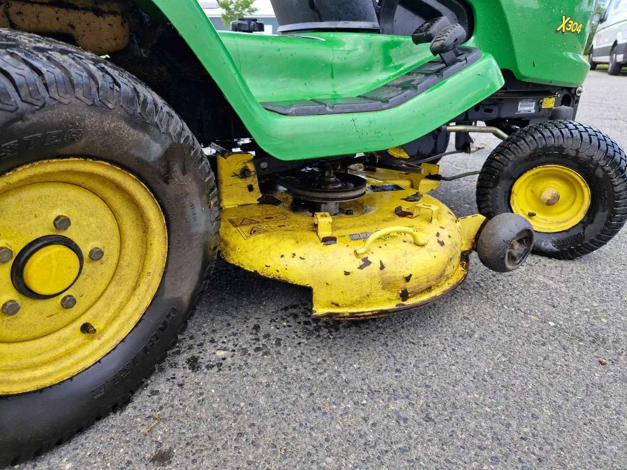 Billede 11 - John Deere X304 m. 42" bagudkast ENGROS.