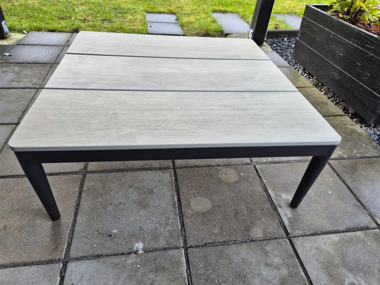 Billede 1 - Havebord ny