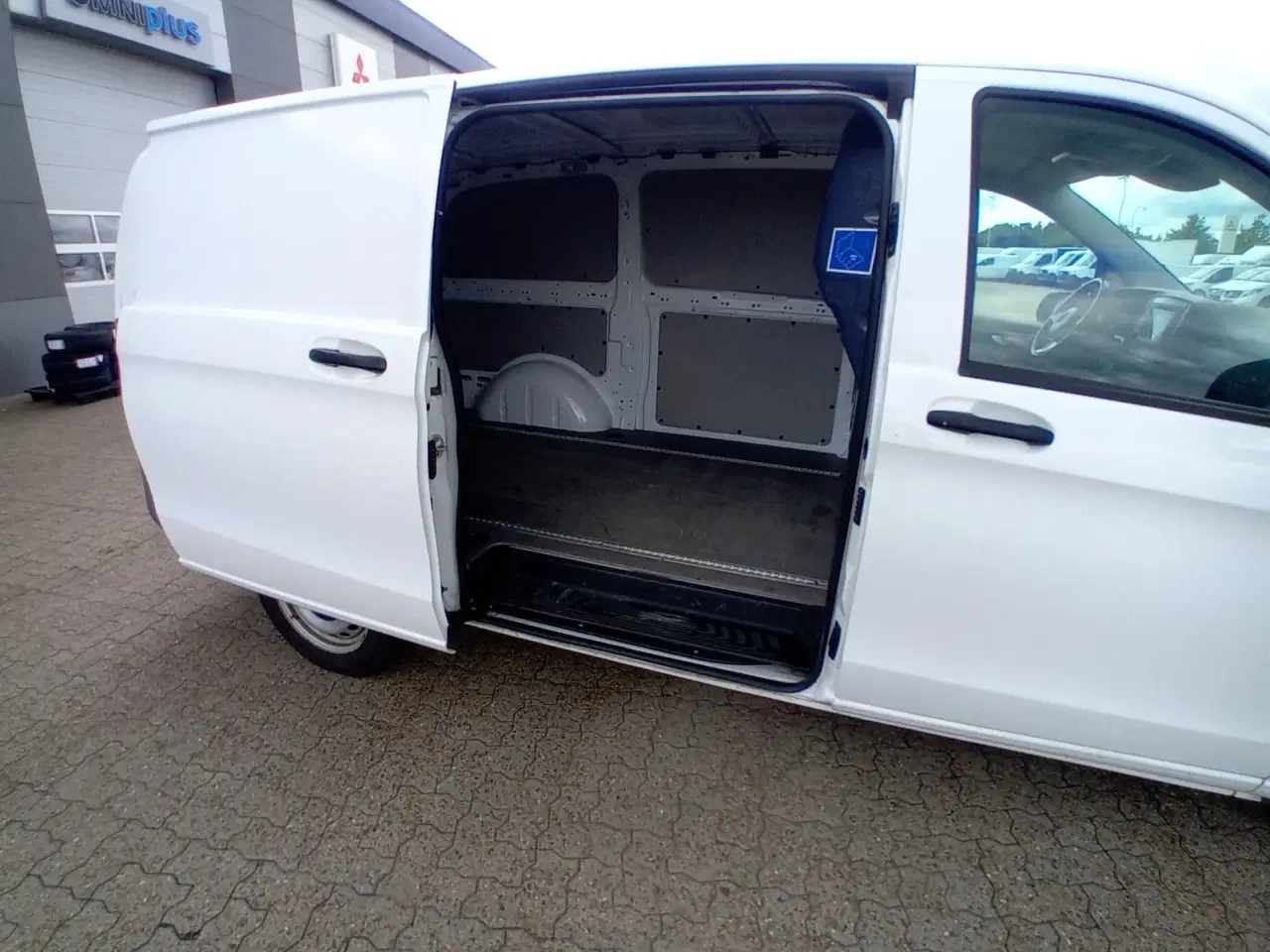 Billede 9 - Mercedes Vito 114 2,0 CDi Kassevogn aut. L RWD