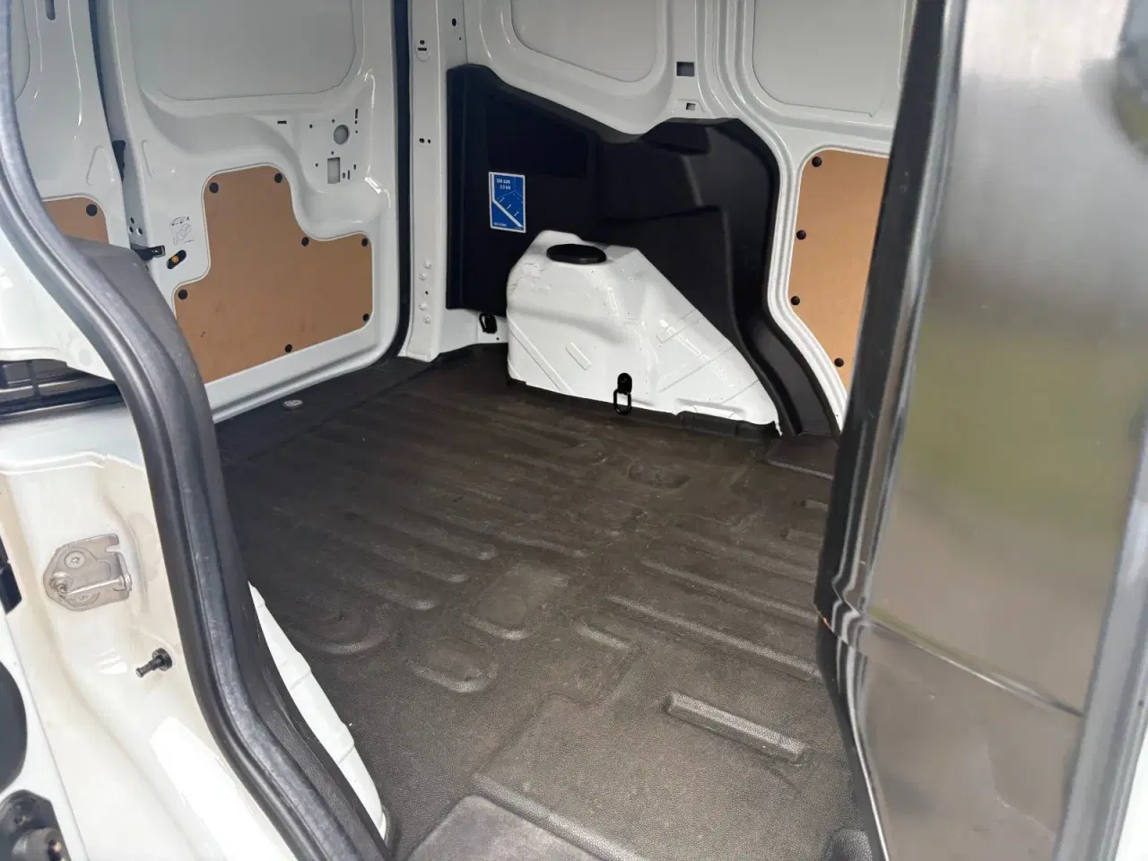 Billede 8 - Ford Transit Courier 1,0 EcoBoost Limited