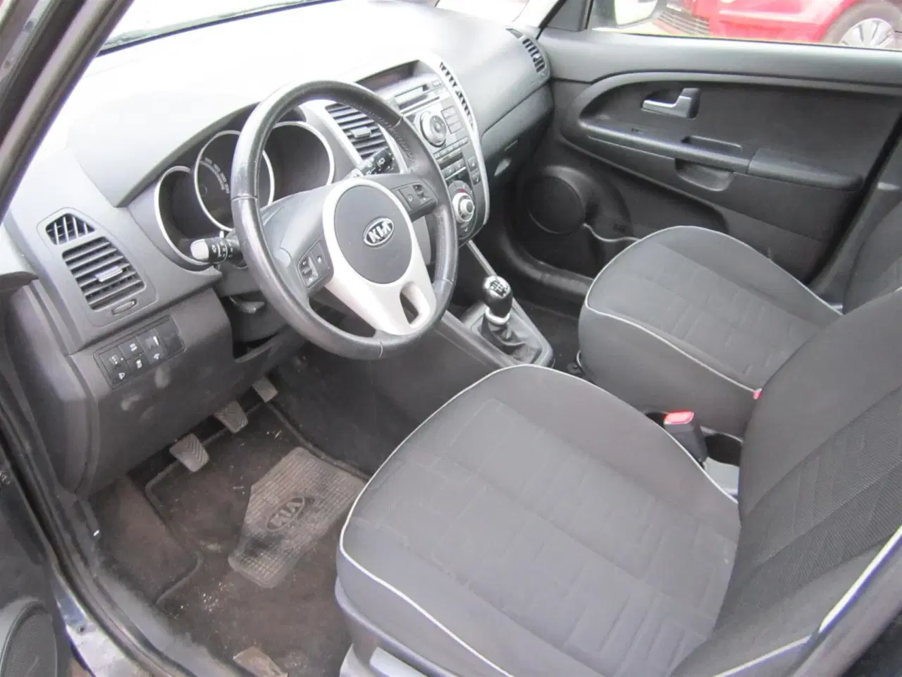 Billede 5 - Kia Venga 1,4 CRDI DPF 90HK 5d 6g