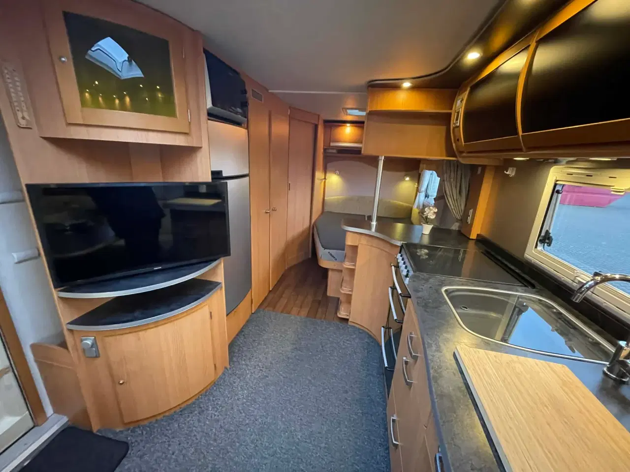 Billede 8 - 2011 - Cabby Caienna 650+ F4