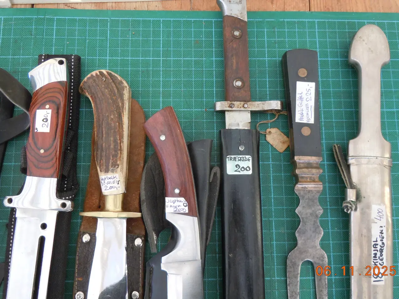 Billede 3 - Dolke og knive, alverdens typer.