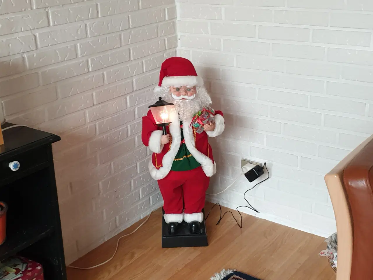 Billede 2 - Nisse stor h80cm m Lys & Musik SE 2 fotos