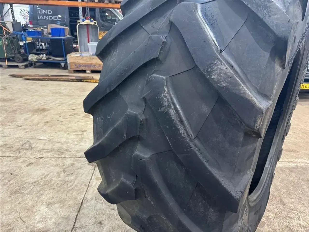 Billede 2 - Trelleborg 900/60R42