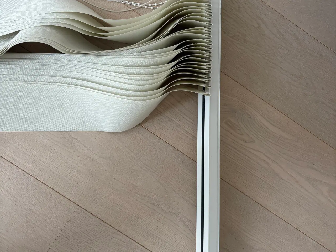 Billede 2 - Lamelgardiner Kirsch