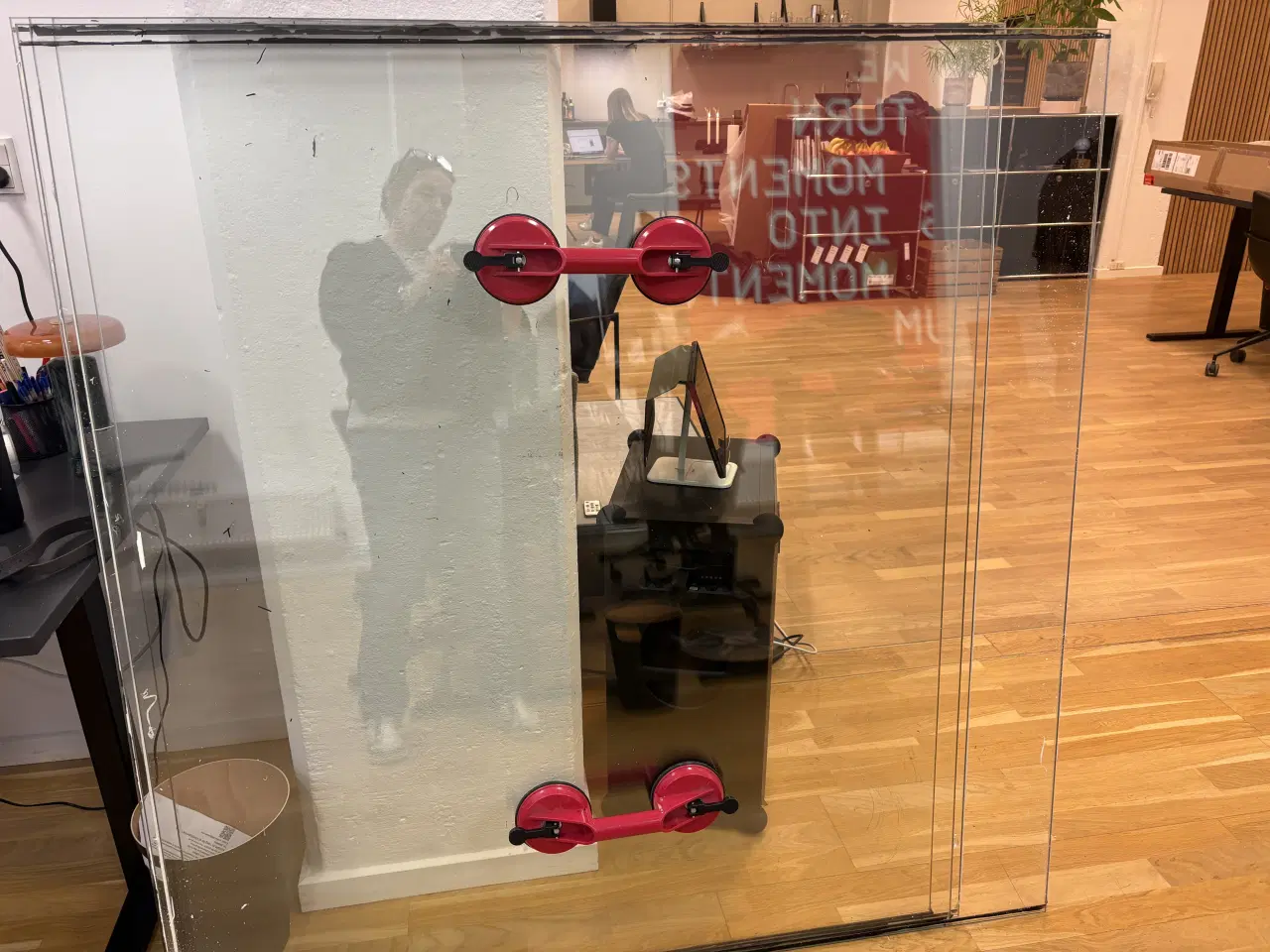 Billede 1 - 4 stk hærdet glas- GRATIS skal afhentes i Nordhavn