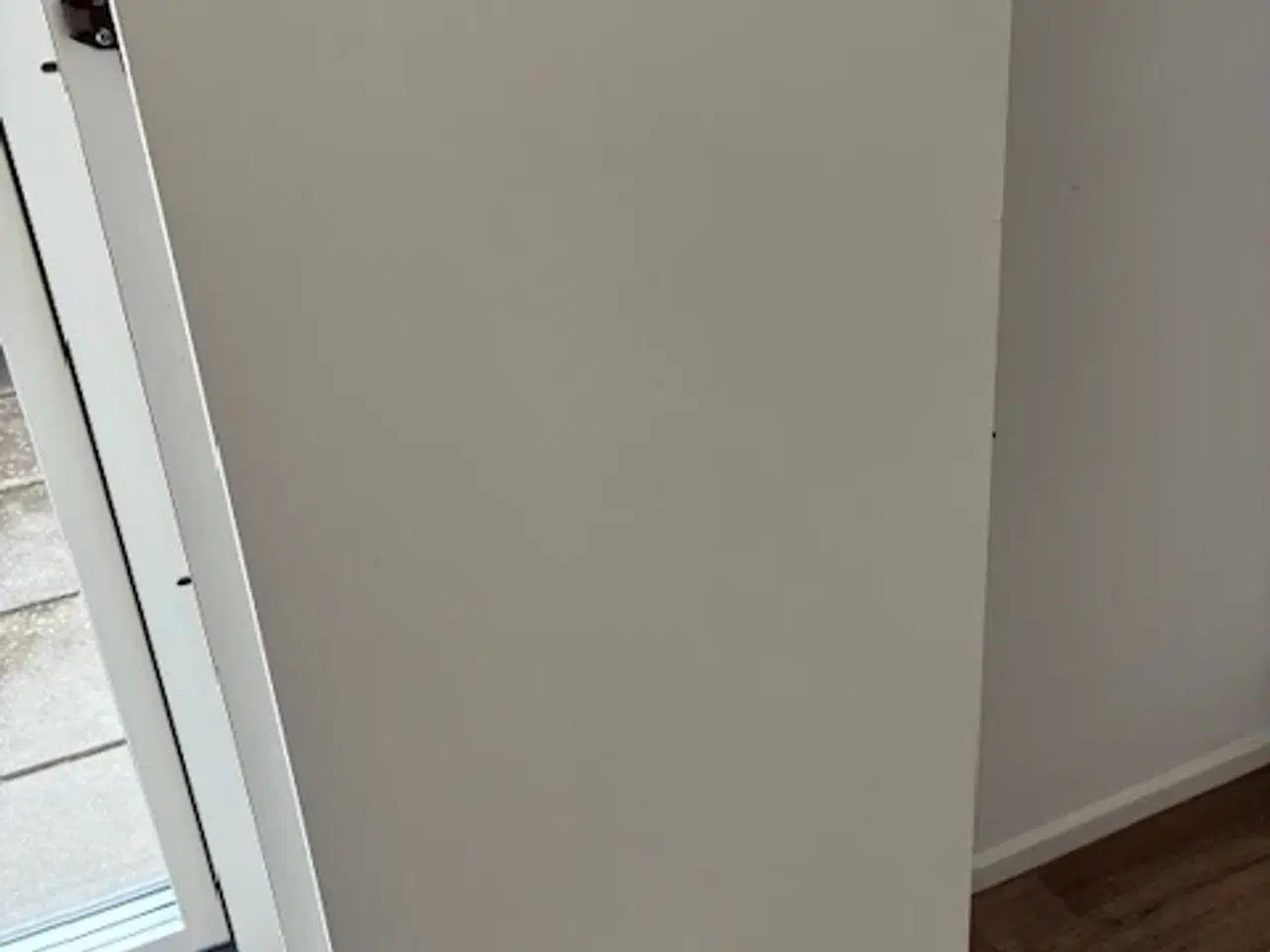 Billede 2 - Flot spisebord i hvid 