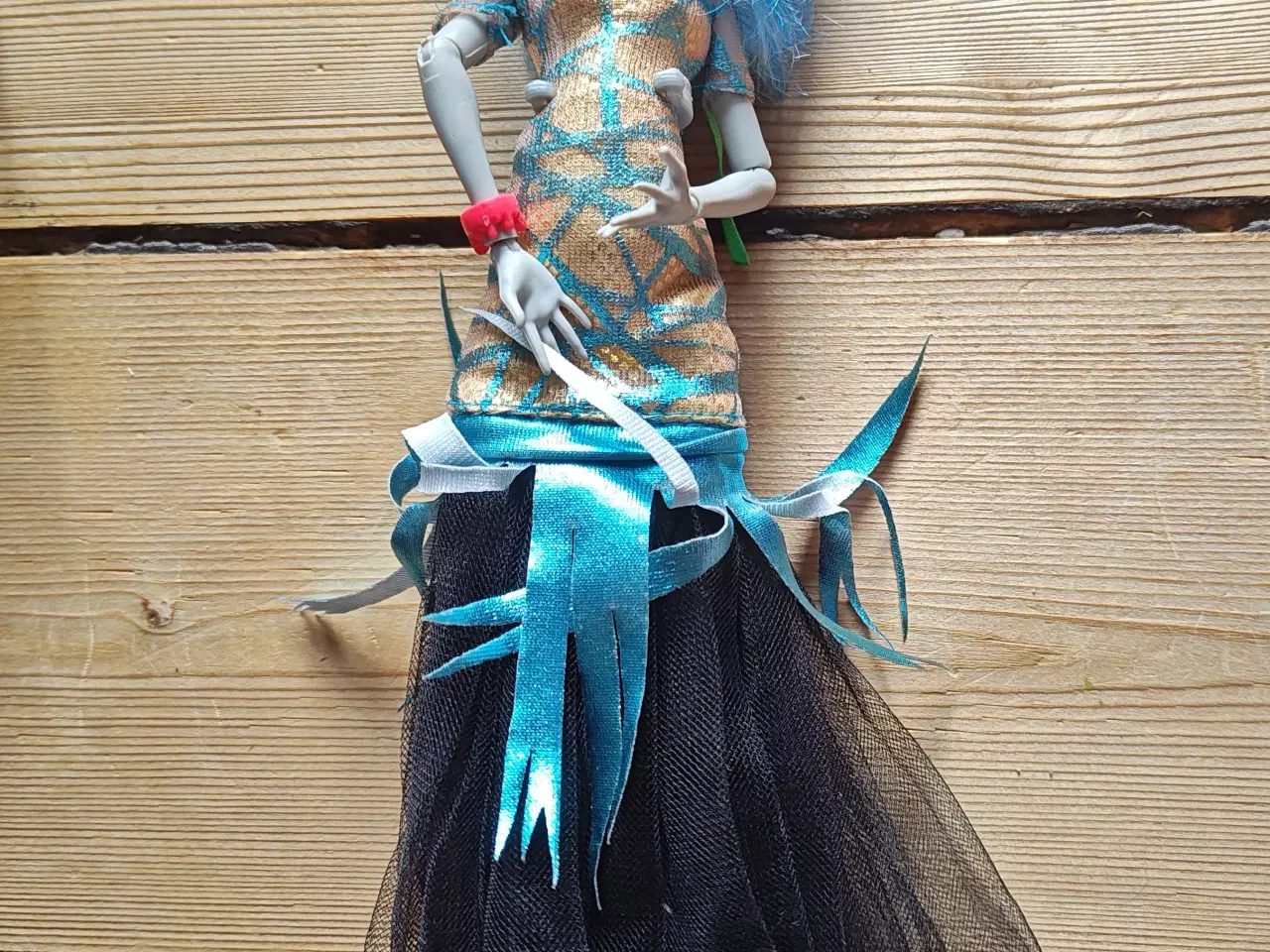 Billede 1 - Monster High Ghoulia Yelps dukke