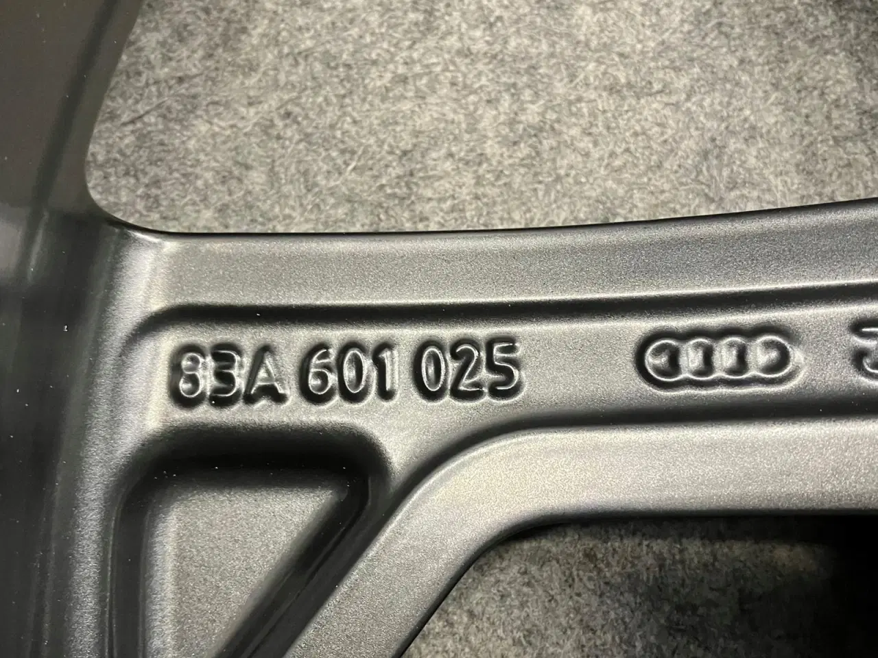 Billede 6 - ALUFÆLGE AUDI Q3 SQ3 RSQ3 83A 19"