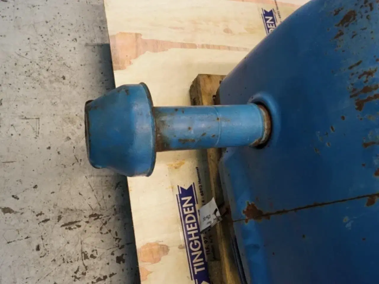 Billede 11 - Ford 4000 Fronthjelm C5NN8N202AH