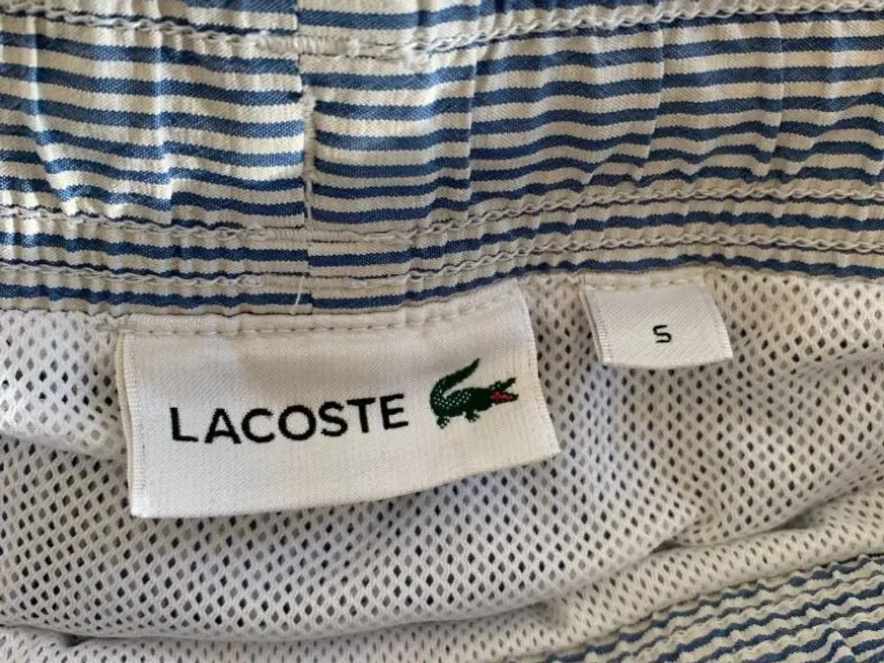 Billede 2 - Lacoste shorts