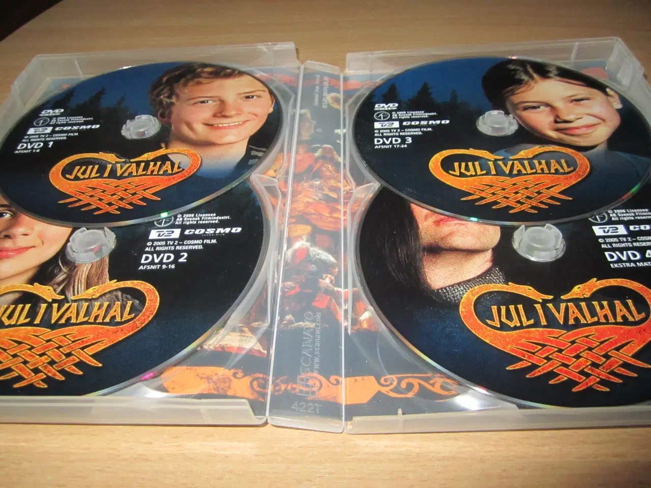 Billede 3 - Julekalender. JUL I VALHAL.