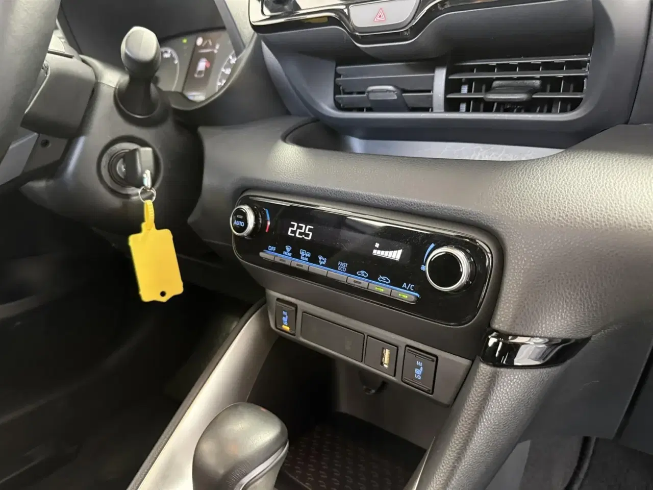 Billede 7 - Mazda 2 1,5 VVT-I  Hybrid Pure Plus Pack CVT 116HK 5d Trinl. Gear