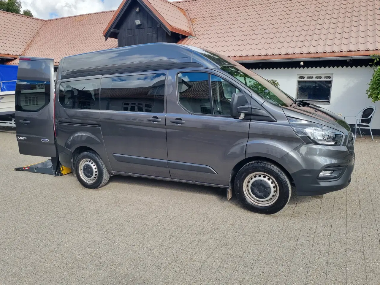 Billede 2 - Handicapbil, minibus, liftbil, handicapbus