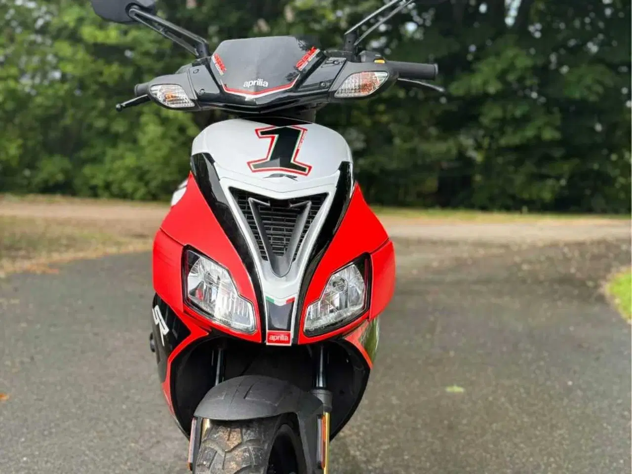 Billede 3 - Aprillia sr50 vandkølet