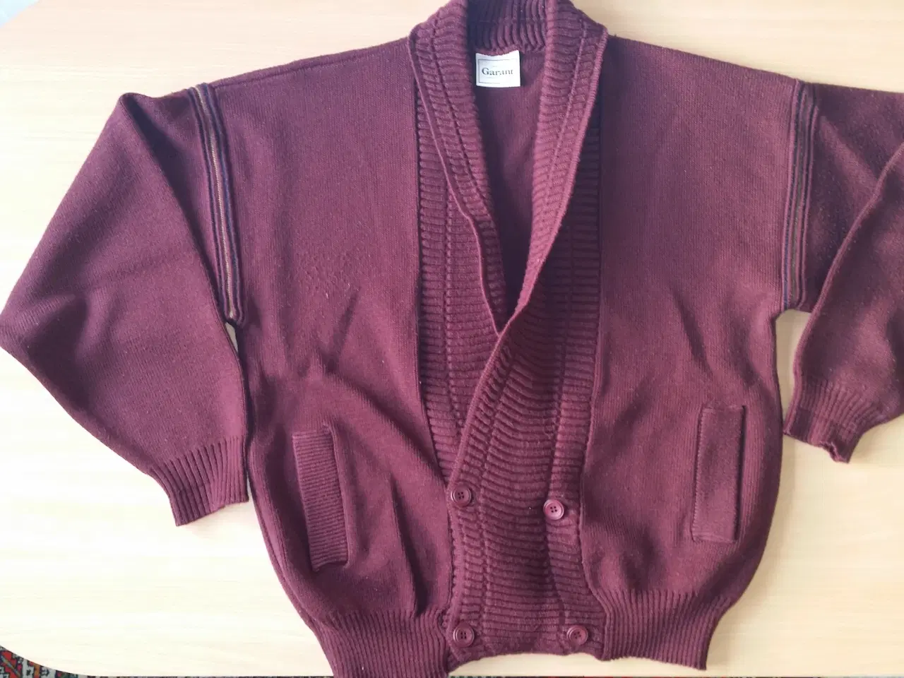 Billede 1 - Sweater 			