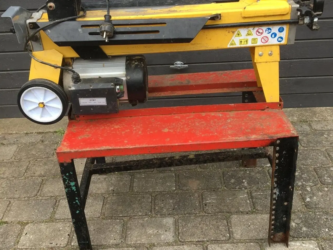 Billede 8 - Brændekløver KUN UDLEJNING