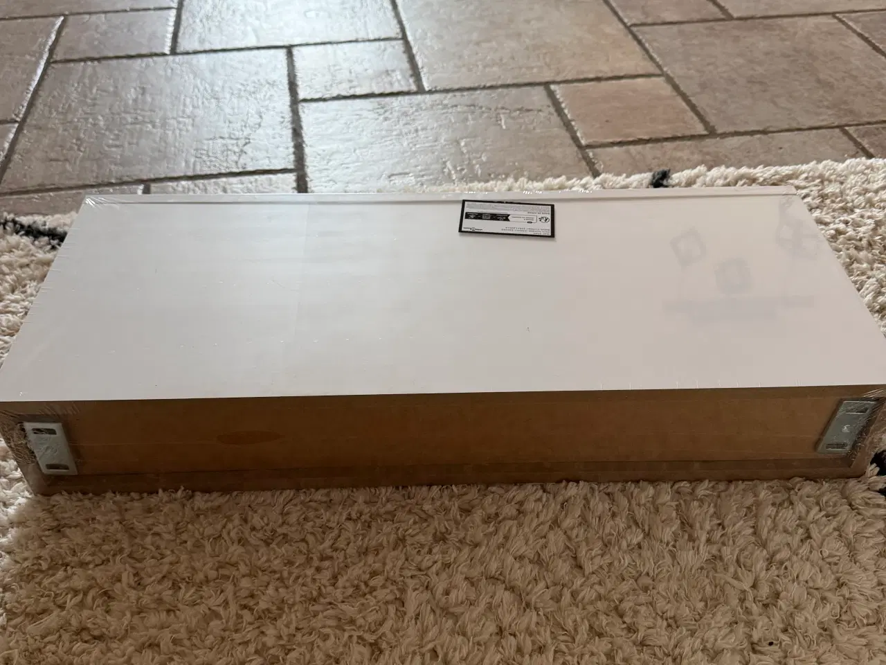 Billede 2 - væghylde med skuffe 60x23,5x10 cm