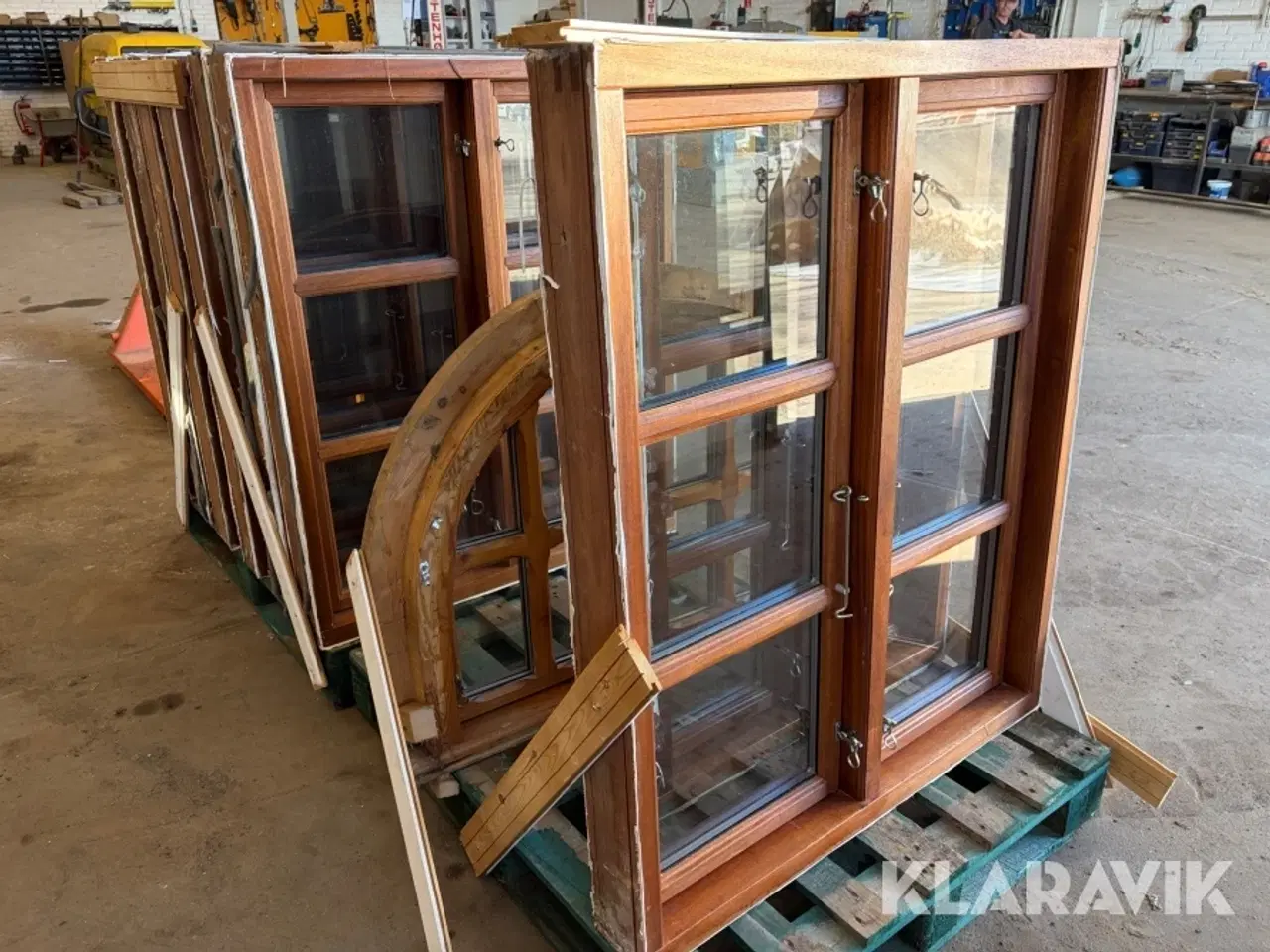 Billede 4 - Mahogni vinduer og dør