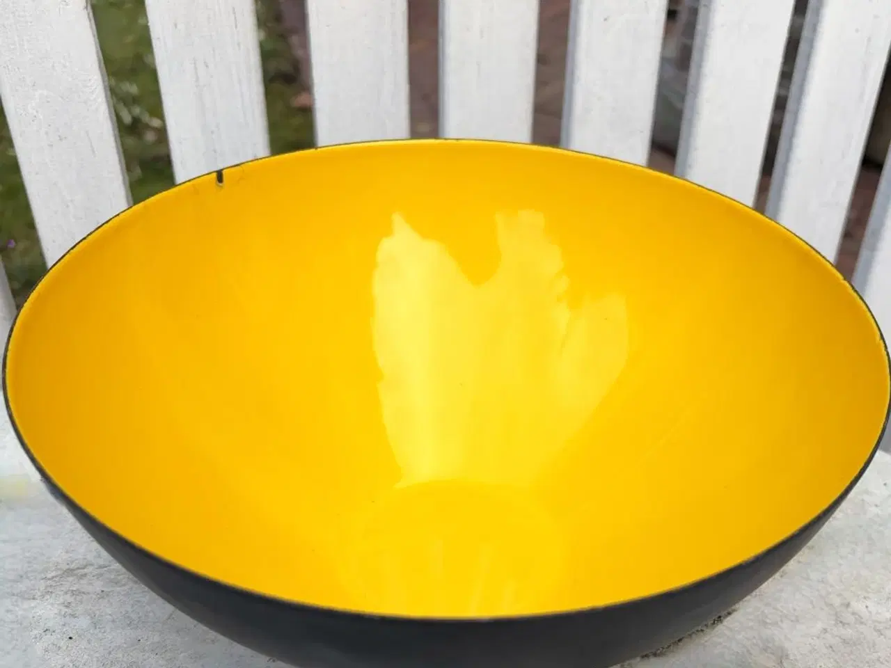 Billede 1 - Original solgul Krenit-skål med emalje
