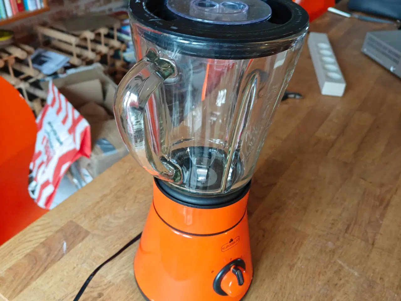 Billede 4 - Kløverblad orange blender med glaskande 