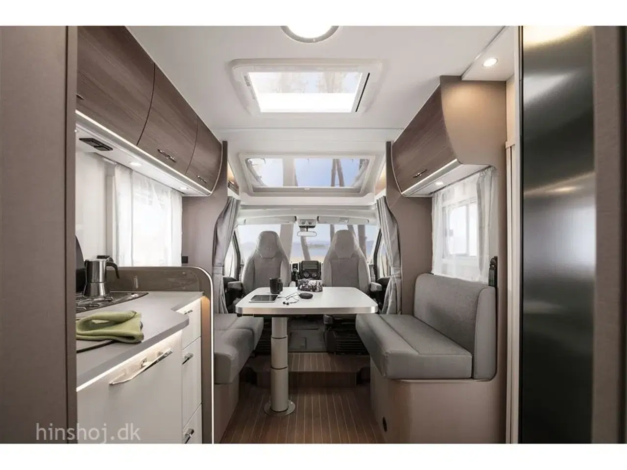 Billede 6 - 2025 - Etrusco T 7400 QBC Aut. Drømmeautocamperen: Etrusco By Hymer – Komfort og Luksus i Én Pakke