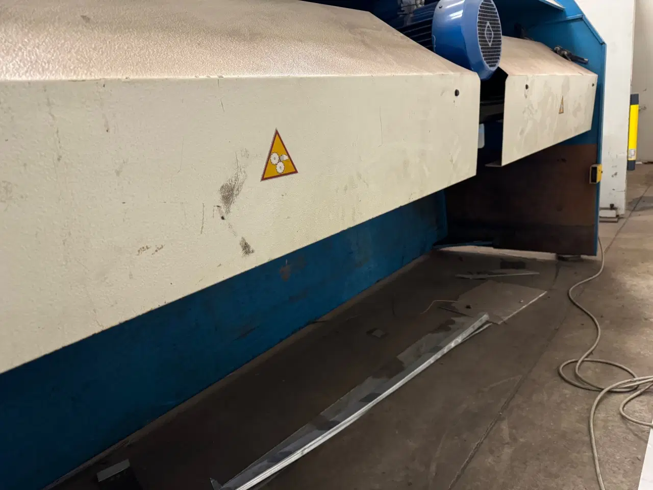 Billede 8 - Maskinsaks 3100 x 4 mm. Jordi