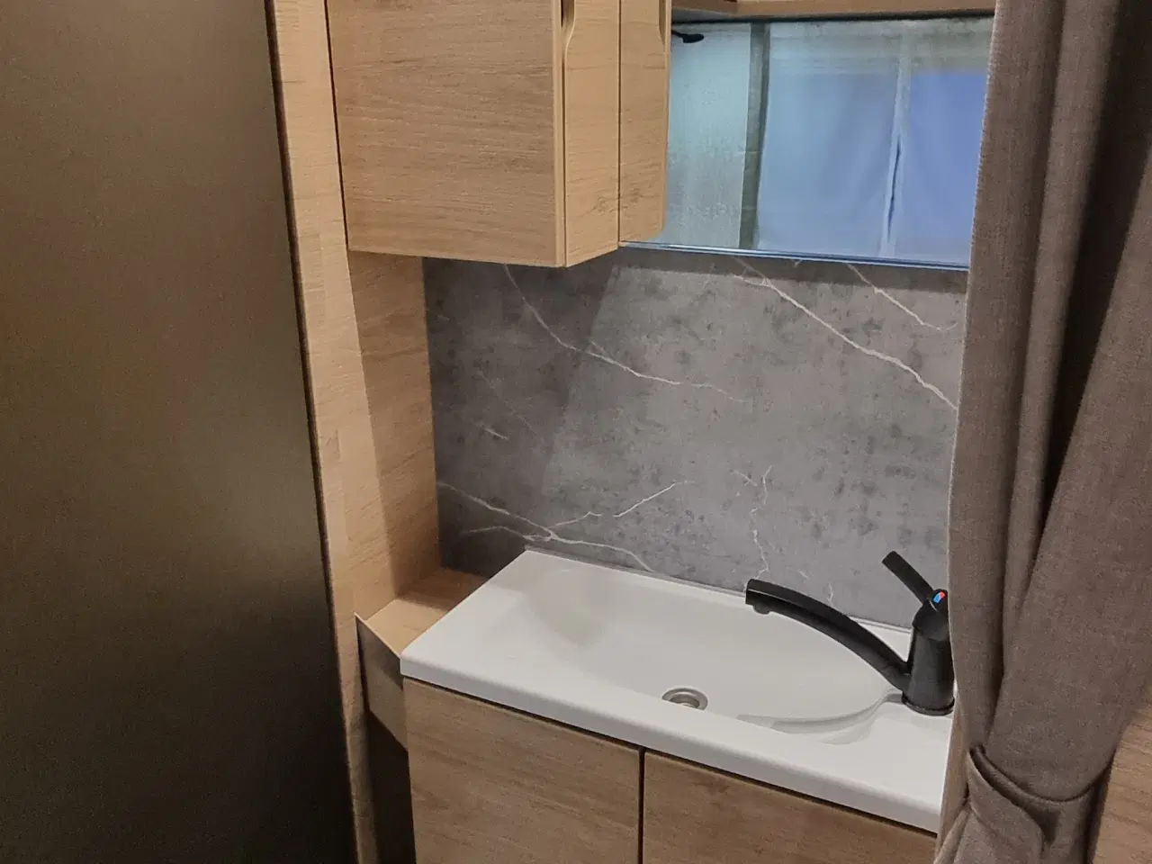 Billede 10 - Weinsberg CaraOne 450 FU EDITION HOT 2026.